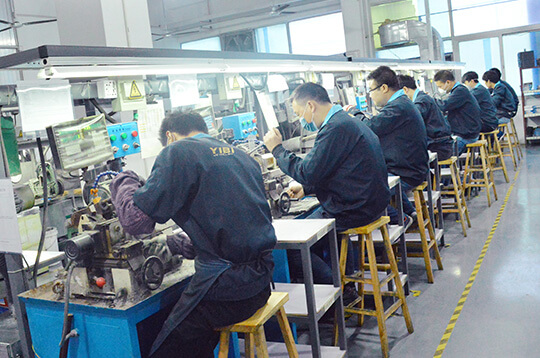 YIBI stainless steel jewelry factory production workshop
