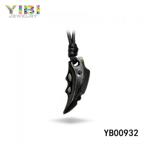 stainless steel black pendant