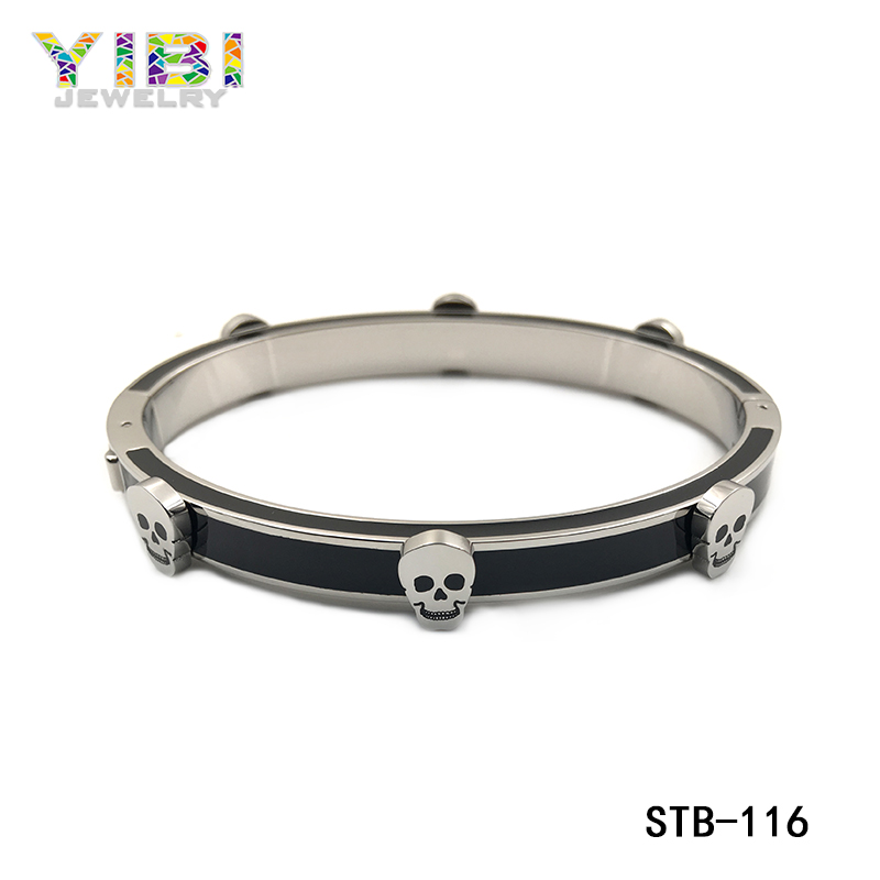 Gold Stainless Steel Skull Bangle